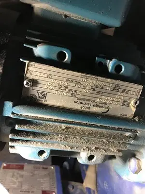 USED ELITE CAMERON T4400