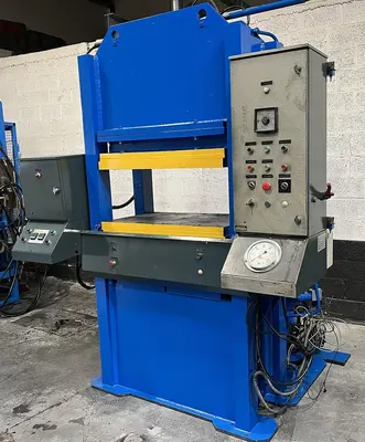 USED DOLOUETS 400 TON HEATED