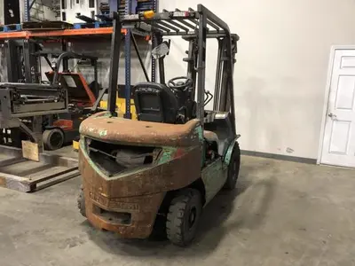 USED 2014 MITSUBISHI FG25N