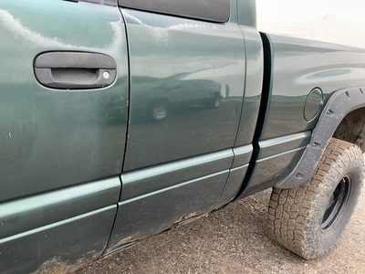 USED 1999 DODGE RAM 2500