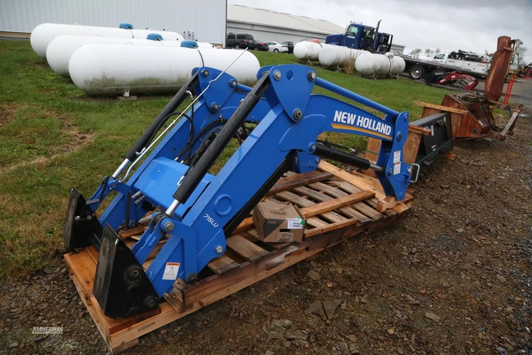 New | in-Stock 2021 NEW HOLLAND 715LU Front Loaders Pennsylvania US | Zimmerman Farm Service #1410254