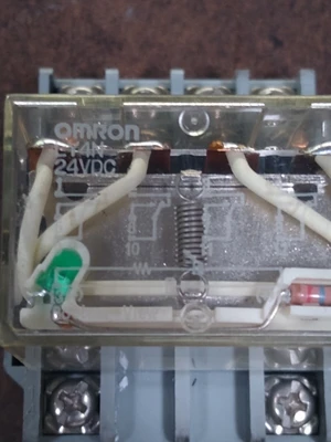 USED Omron LY4N GENERAL PURPOSE RELAY