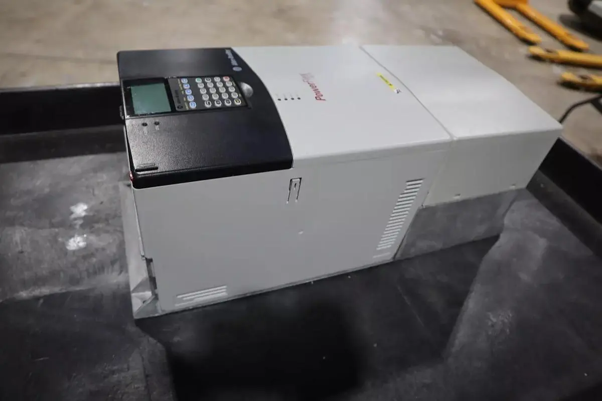 50 HP 20BD065A3AYNANC1 Allen Bradley AC VFD DRIVE POWERFLEX 700 NEW #1210C