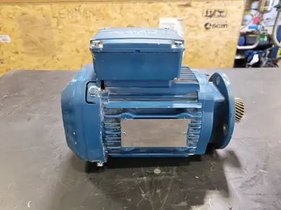 USED SEW-EURODRIVE SAF47DRS71M4