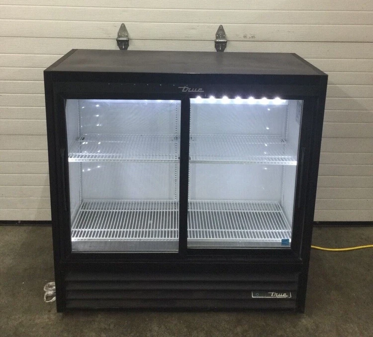 Used _UNKNOWN_ GDM-41SL-48-HC-LD Refrigerators | Grocery Equipment Sales #1066331