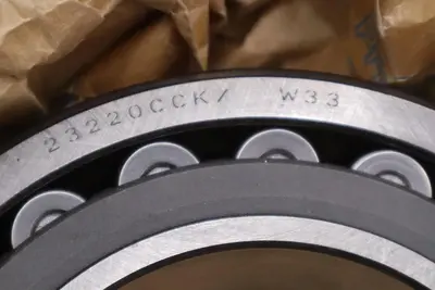 SKF 23220 CCK/W33 Spherical Roller Bearing - STOCK CC90