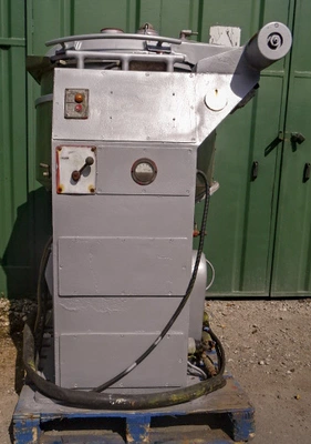 200 L Unitron Scraped Tilting Cooker