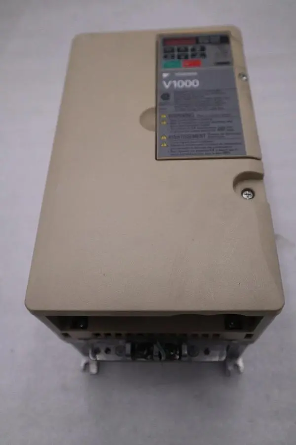 Yaskawa CIMR-VU4A0018FAA Rev D Drive V1000 380-480V - STOCK 5053CC