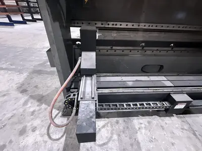 Used 1988 CINCINNATI 135T Press Brakes Illinois US | Machinery Marketing International #403344