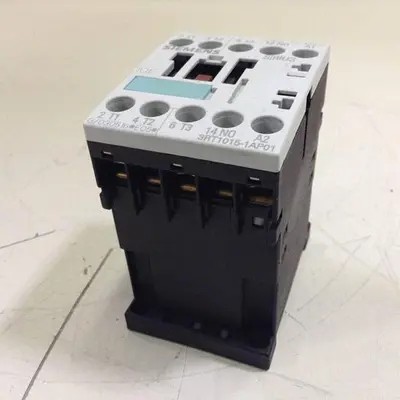 USED SIEMENS 3RT1 015-1AP01