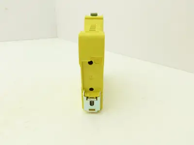 Phoenix Contract PSR-ESP4 Safety Relay 24V Input 230V Output