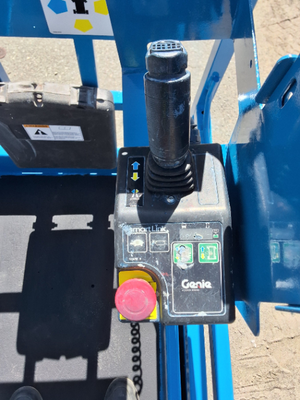 USED 2017 Genie GS-1930