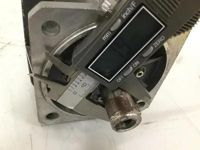 USED SIEMENS 1 FT5064-0AC01-2-Z