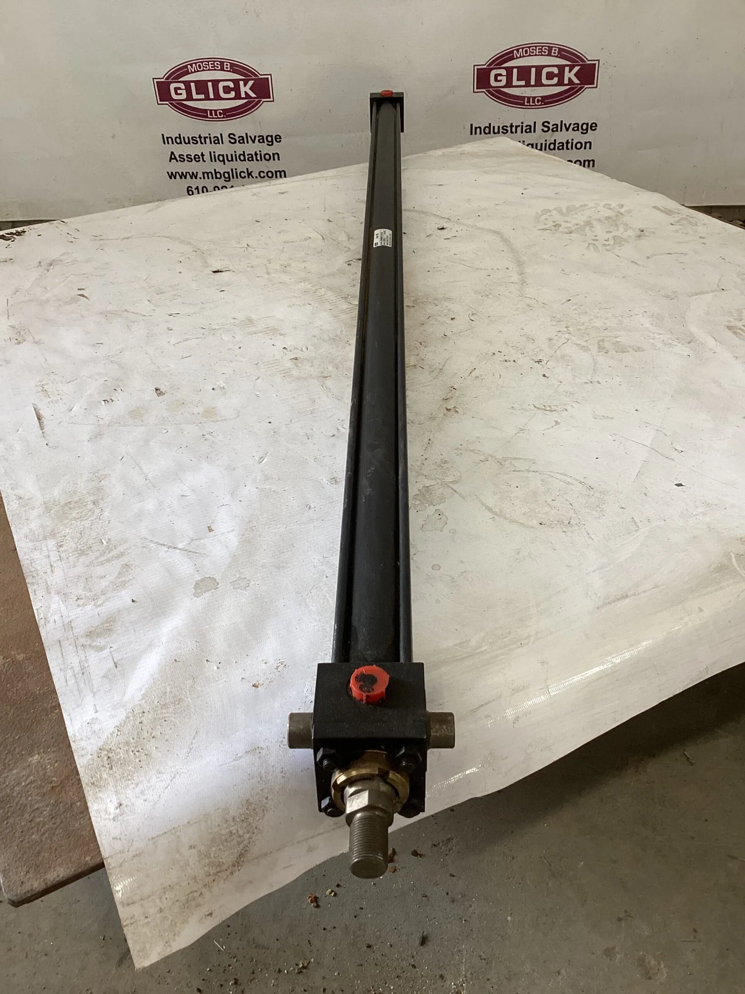 Parker 40 CDHMIRL24MC Hydraulic Cylinder 3045 psi 40mm Bore x 1400mm Stroke