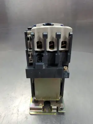 USED Telemecanique LP1D4011 Contactor, 230-600V, 60A