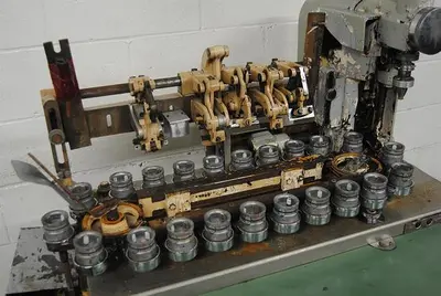 Arenco model GAB Metal Tube Filler & Sealer - Reconditioned and set for one size tube