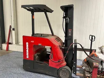 Used 2010 RAYMOND 425C40TT Misc Forklifts Illinois US | Somerset Equipment Sales #1543007
