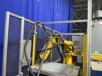 Used 2001 FANUC ARC MATE 100I Robots Ohio US | HGR 24 #1405079