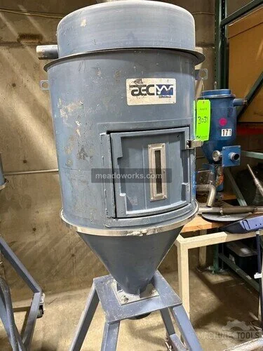Used WHITLOCK DH-4.0FI Hoppers Illinois US | Meadoworks #1492250