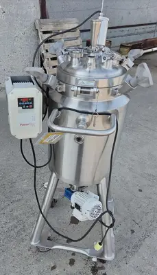 Tank, 10.6 Gallon (40 Liter), DCI, Agitated, Stainless Steel, 45 PSI, FV, #5991469