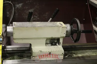 USED 2010 CLAUSING V390