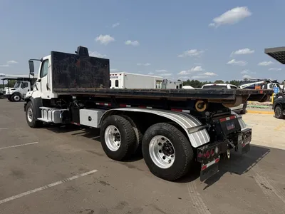 Used 2018 FREIGHTLINER 114SD STELLAR HOOKLIFT Hooklifts & Roll-Offs Minnesota US | Carco Truck & Equipment #1513867