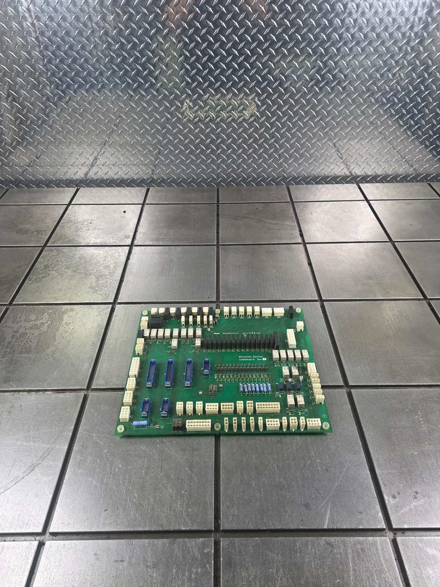 USED MITSUBISHI C2N624A016