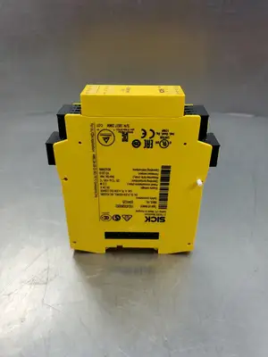 Used Sick FX3-XTI084002 V3.10.0 Safety Relay, (1044125) Relays & Switches | Palmetto Automation #1156100