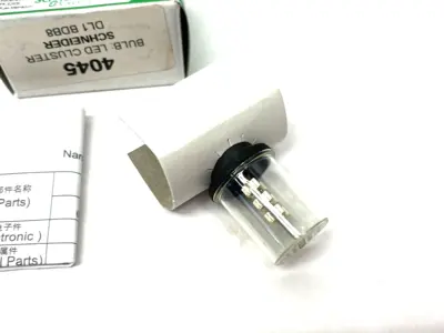 New | in-Stock Schneider Electric Harmony LED Cluster Lamp Bulb, Yellow, 24V Light Source Equipment Michigan US | Maverick Industrial Sales #1401300