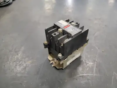 USED ALLEN-BRADLEY 700-N