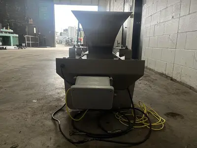 Meyer Vibratory Feeder