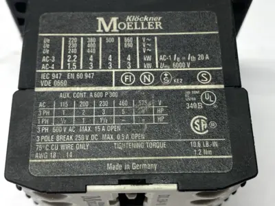 USED MOELLER MINIATURE CONTACTOR 3-POLE 051787