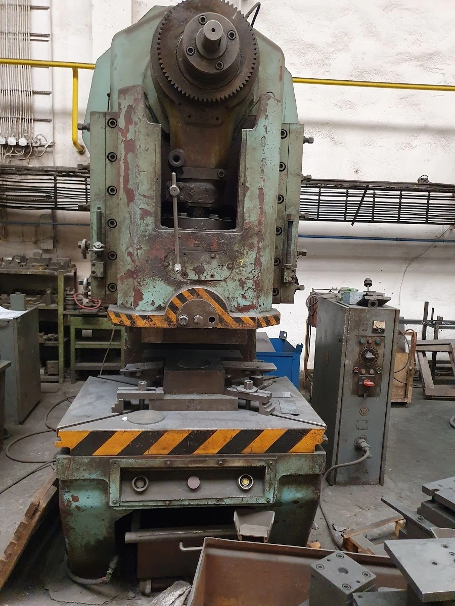 VSS Eccentric Press, in good working condition, visible under power