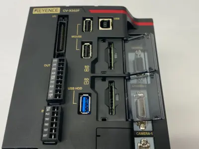 USED KEYENCE 5-MEGAPIXEL CAMERA SUPPORTING TYPE CONTROLLER