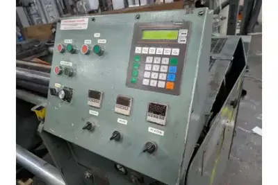 GLOUCESTER 40" 418 Bag Machines, Bottom Seal in Line | Mark One Machinery (1)