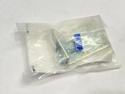 NEW SMC BRACKET FOR IT2000/ITV2000 SERIES REGULATOR