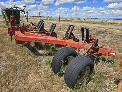 USED CASE IH 10