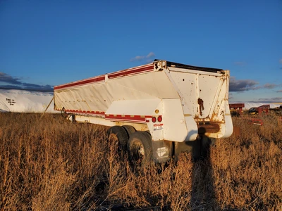 30' Asphalt Trailer