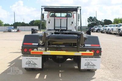 Used 2018 FREIGHTLINER 114SD Rolloff Trucks Texas US | Roll Off Truck World #1491745