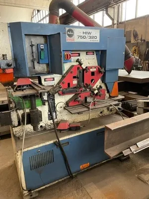 USED 1999 MUBEA HIW 750/320