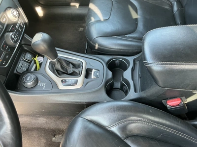 USED 2016 JEEP CHEROKEE