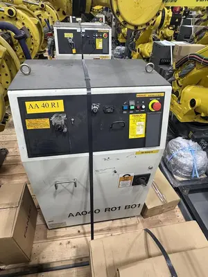 Used 2010 FANUC M900IA/400L Robots Michigan US | Aucto #1306806