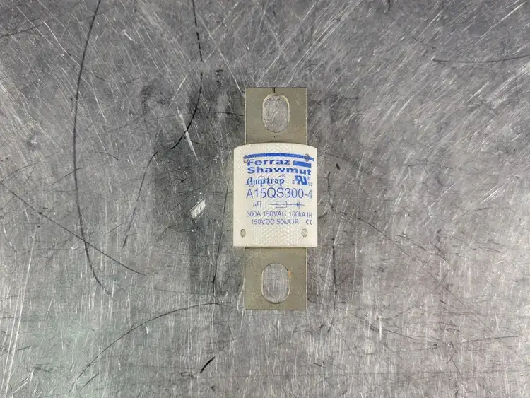 Used FERRAZ SHAWMUT A15QS300-4 Misc Electrical & Power Parts British Columbia CA | Lenmark #250054