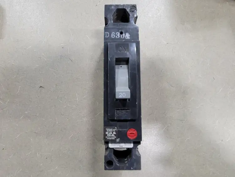Used GENERAL ELECTRIC THED113020 Switchgears British Columbia CA | Lenmark #242276