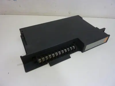 USED CINCINNATI MILACRON 3-531-3915A
