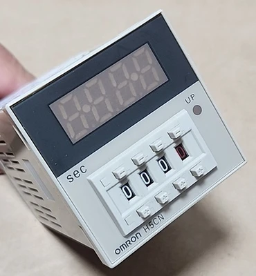 NEW Omron H5CN-YBN