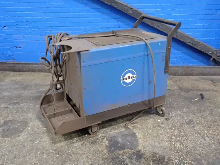 Used MILLER DELTAWELD 450 Arc Welders Ohio US | HGR 24 #903029