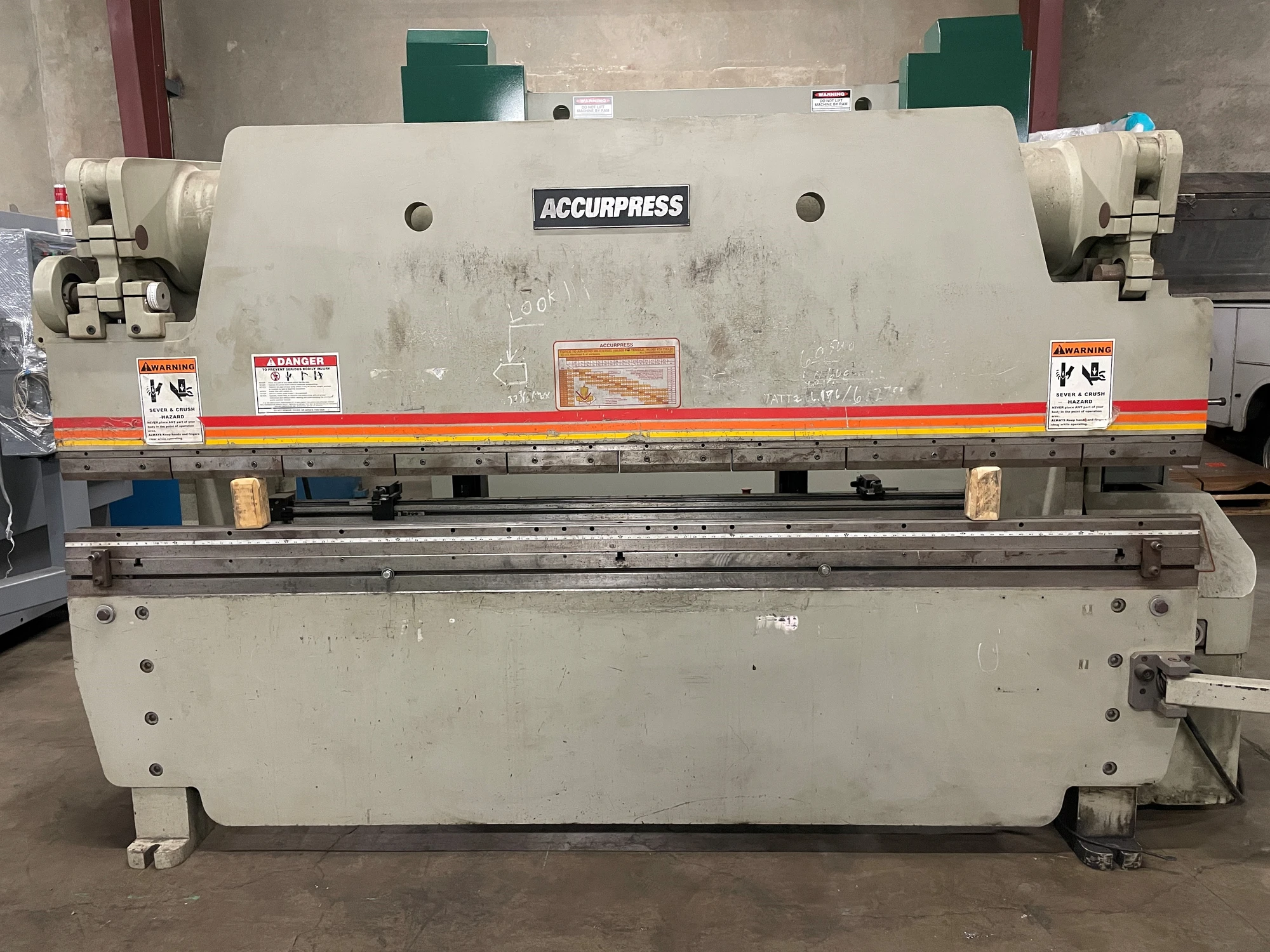 USED 1998 ACCURPRESS 710010