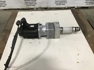 Yaskawa Electric SGMSS-30A2A21-Y3 AC Servo Motor 200V with Shimpo Nidec Reducer