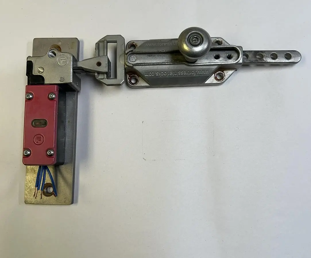 Used FORTRESS TN2T6ST101 Miscellaneous Equipment (Electrical & Power) | Surplus Asset Holdings #1202495